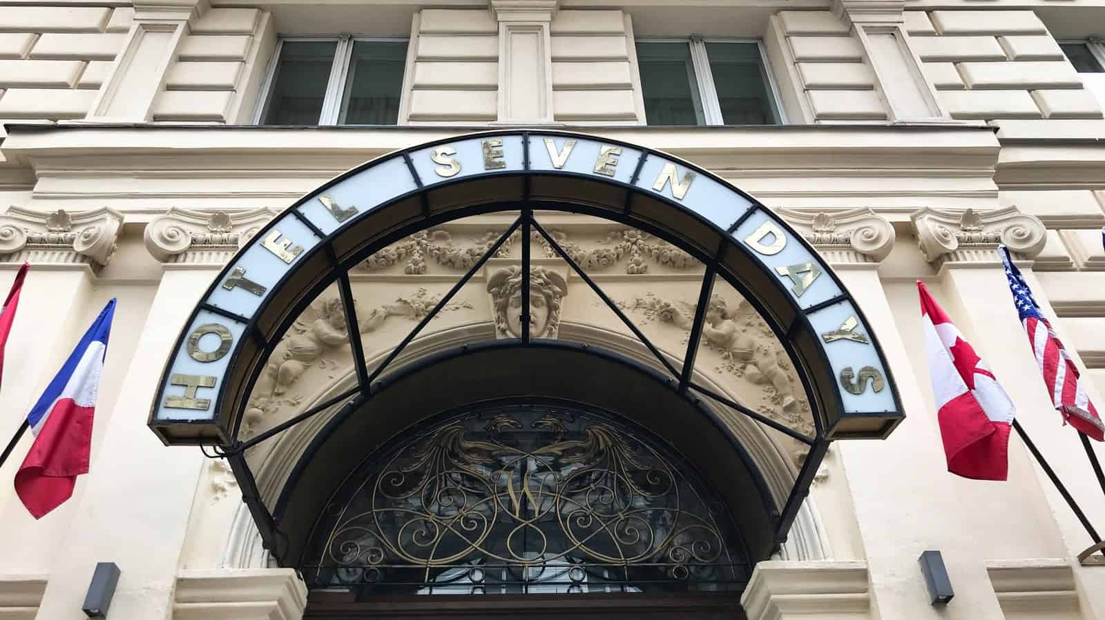 Hotel Seven Days - Prague